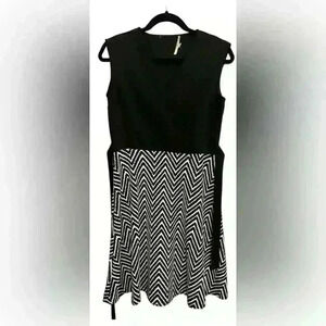 Studio One black and white A-line dress size 8
